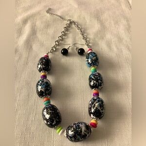 Silver Tone Necklace and Earring Set